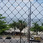 Beleza E Conforto Com Pe Na Areia