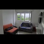 Beleza E Conforto Com Pe Na Areia